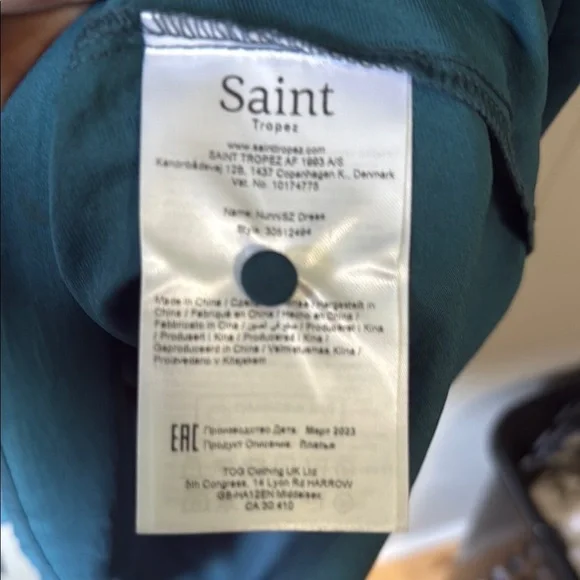 Lg Elegant Teal Dress with peekaboo chest - Picture 3 of 10